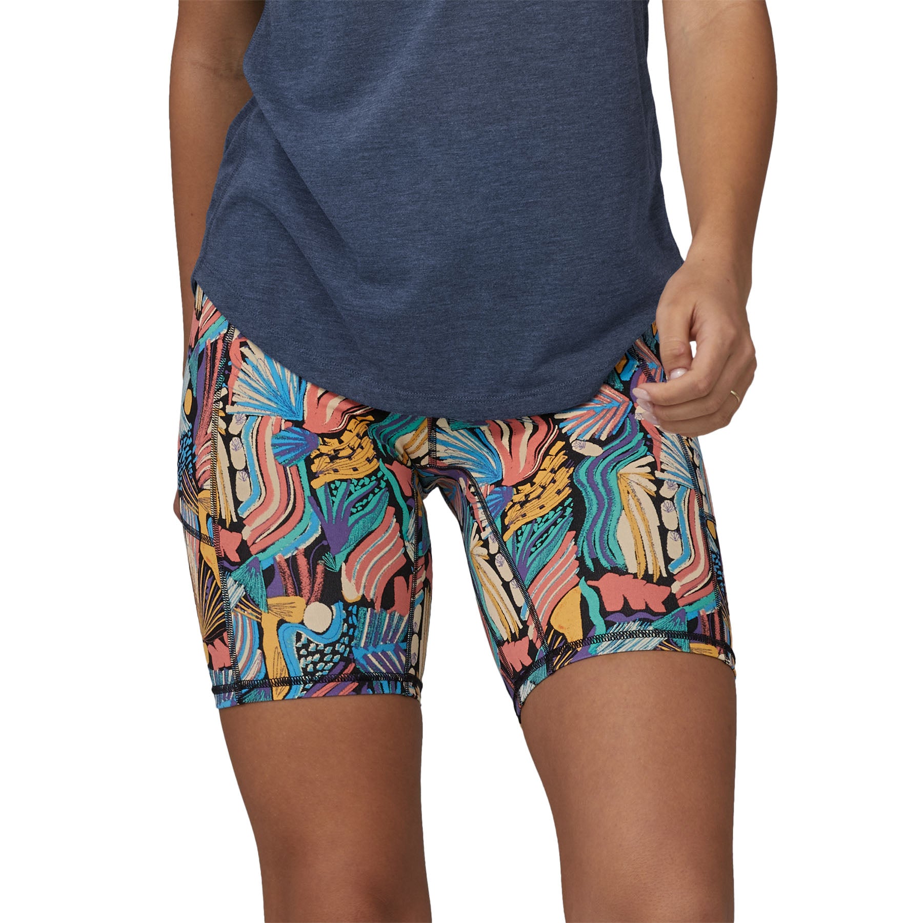 Womens Maipo Shorts-8in.